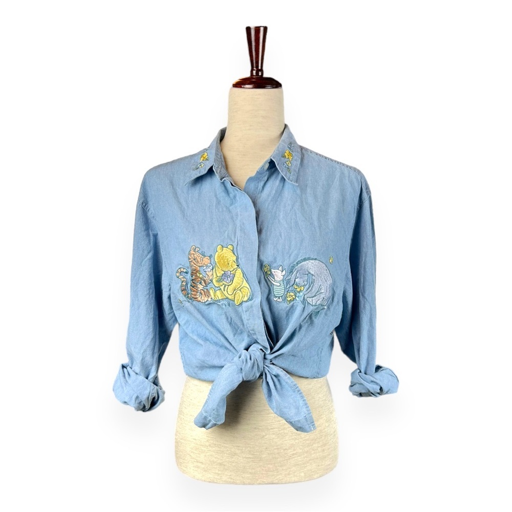 Vintage 90s Disney Embroidered Winnie the Pooh Denim Chambray Shirt Size Medium​